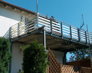 RED Metallbau - Balkonstahlkonstruktion